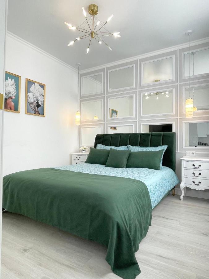 Luxury Emerald Apartments Irpin Εξωτερικό φωτογραφία