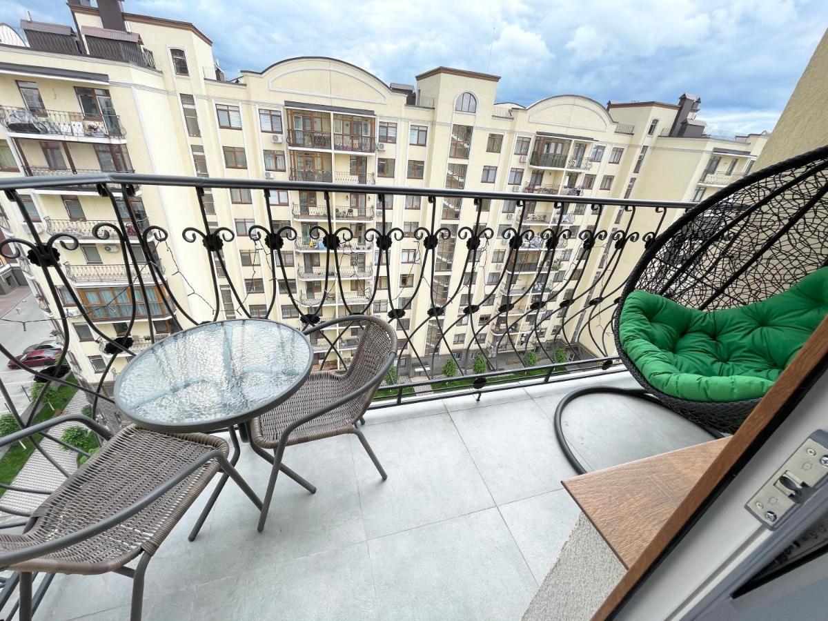 Luxury Emerald Apartments Irpin Εξωτερικό φωτογραφία